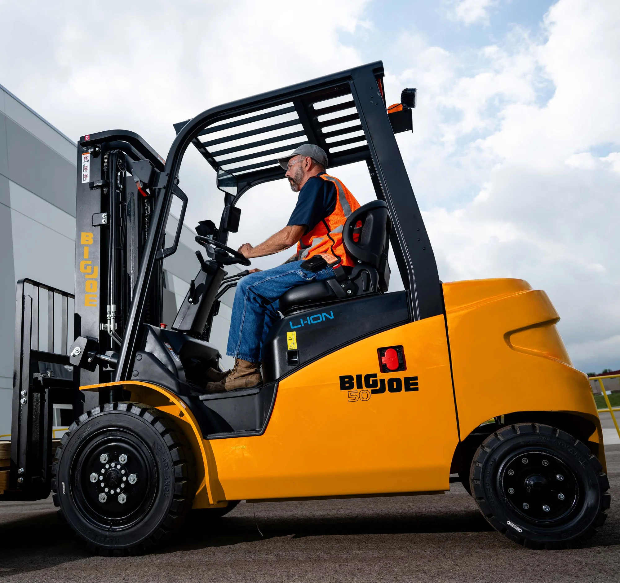 Big Joe Forklifts LPE50-70S 2